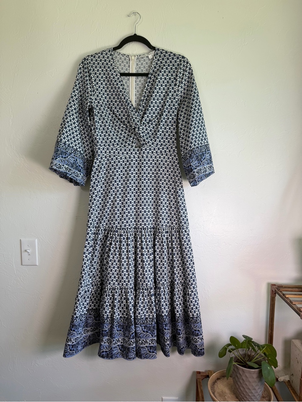 Veronica Beard Dinia paisley twist-front tiered midi dress Size 2 - Picture 5 of 9